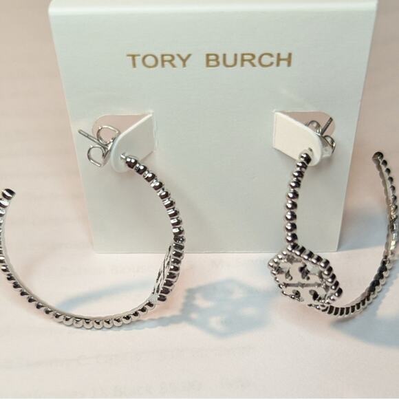 TORY BURCH Silver MILGRAIN HEX HOOP EARRINGS  NWT - Picture 4 of 6